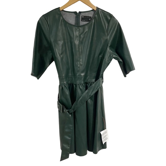 ASOS NWOT Green Faux Leather Dress Belted 10 Petite T shirt Mini Skater - Picture 5 of 9